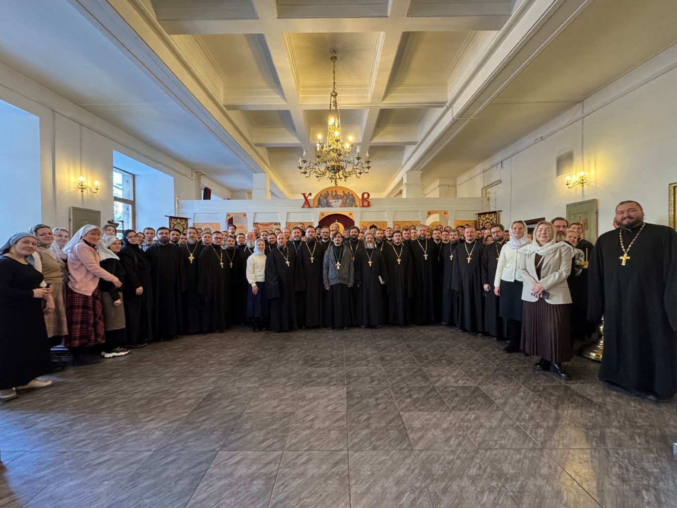 26.01.2026 Π‘ΠΈΠ½ΠΎΠ΄Π°Π»ΡΠ½ΡΠΉ ΠΌΠΈΡΡΠΈΠΎΠ½Π΅ΡΡΠΊΠΈΠΉ ΠΎΡΠ΄Π΅Π» ΠΏΡΠΎΠ²Π΅Π» ΠΊΡΡΠ³Π»ΡΠΉ ΡΡΠΎΠ» ΠΎ ΠΌΠΈΡΡΠΈΠΈ Π¦Π΅ΡΠΊΠ²ΠΈ Π² ΡΠΈΡΡΠΎΠ²ΠΎΠΉ ΡΡΠ΅Π΄Π΅.